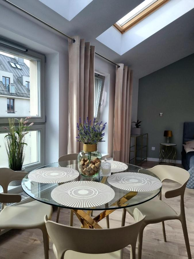 Apartament Miodowa Street Parking Free Krakow Luaran gambar