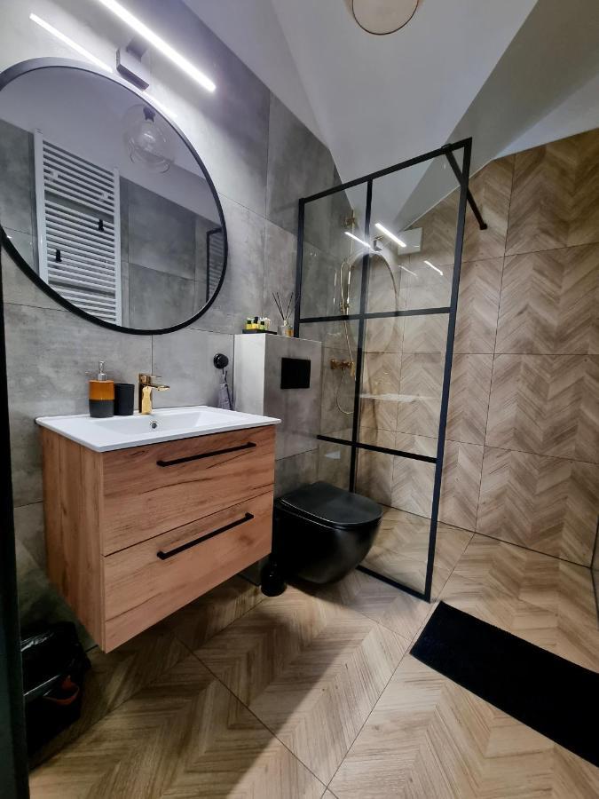 Apartament Miodowa Street Parking Free Krakow Luaran gambar