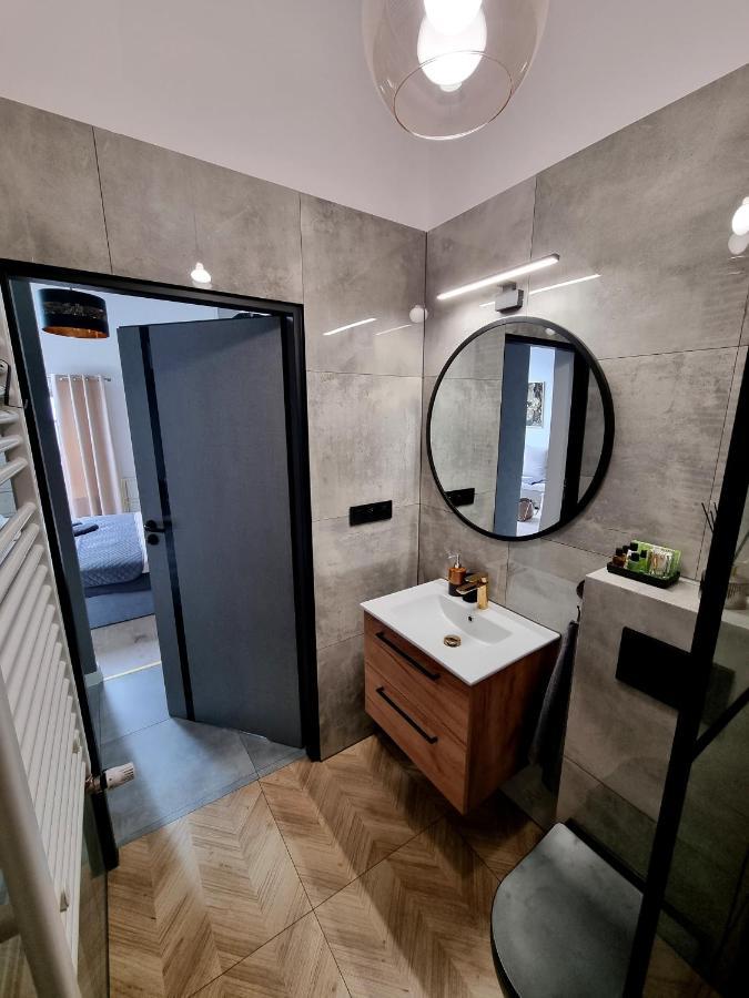 Apartament Miodowa Street Parking Free Krakow Luaran gambar